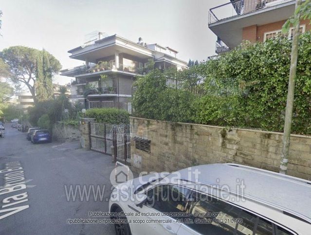 Appartamento in residenziale in Via Bruno Bruni 65