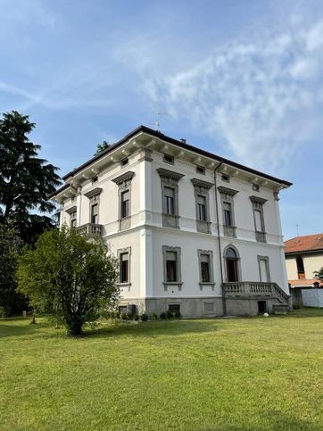 Ufficio in commerciale in Viale Giuseppe Mazzini