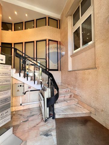 Ufficio in commerciale in Via Nino Bixio 24