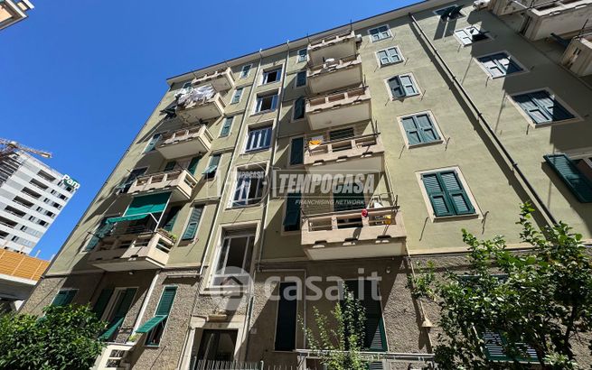 Appartamento in residenziale in Via Piero Maroncelli 7