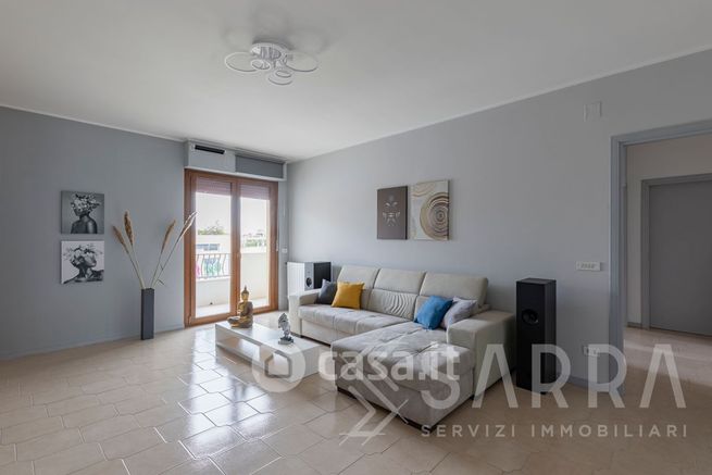 Appartamento in residenziale in Via G. Verrotti 136