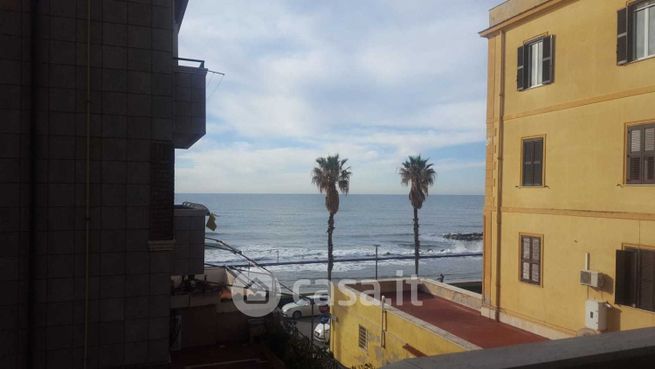 Appartamento in residenziale in Via del Faro 5