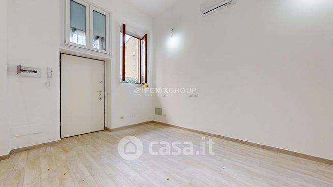 Appartamento in residenziale in Via Giorgio Chavez 4