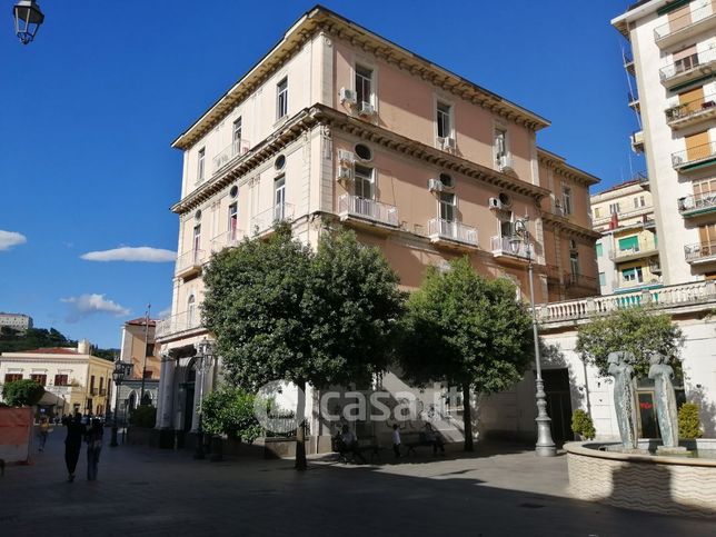 Ufficio in commerciale in Piazza Giovanni Amendola 1