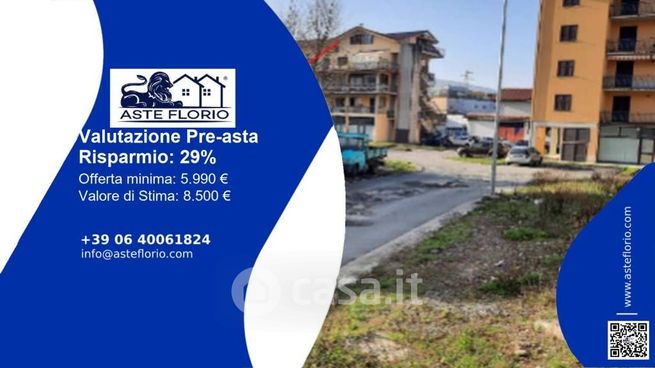 Box/posto auto in residenziale in Largo Altiero Spinelli