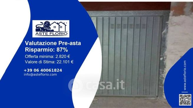 Box/posto auto in residenziale in Via Vampolieri