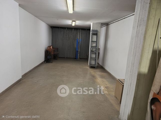 Box/posto auto in residenziale in 