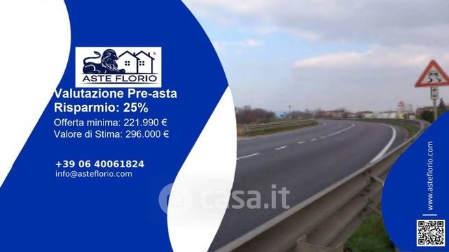 Terreno agricolo in commerciale in Via Bergamo