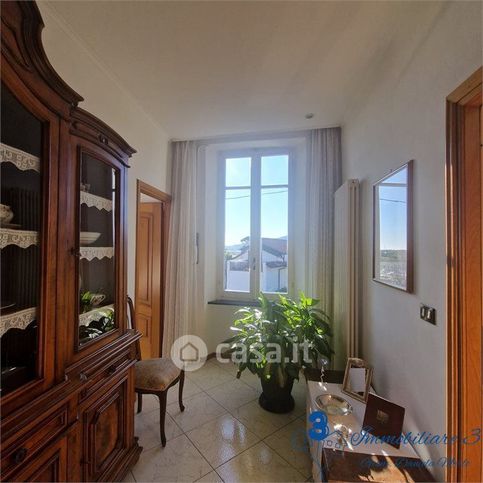 Casa indipendente in residenziale in Regione Carenda di Rapalline