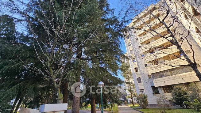 Appartamento in residenziale in Via Molinetto di Lorenteggio