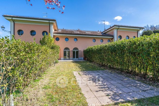 Casa indipendente in residenziale in Via G. di Vittorio