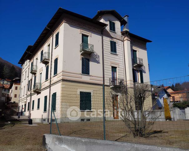 Appartamento in residenziale in Via Casari 2