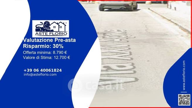 Box/posto auto in residenziale in Via XXV Aprile 2