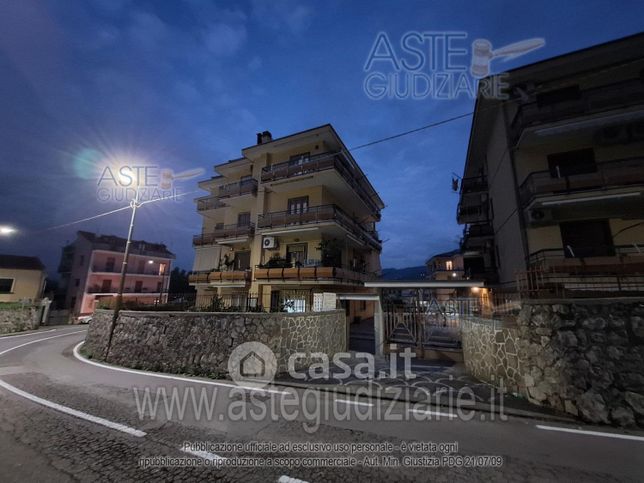 Box/posto auto in residenziale in Via San Benedetto