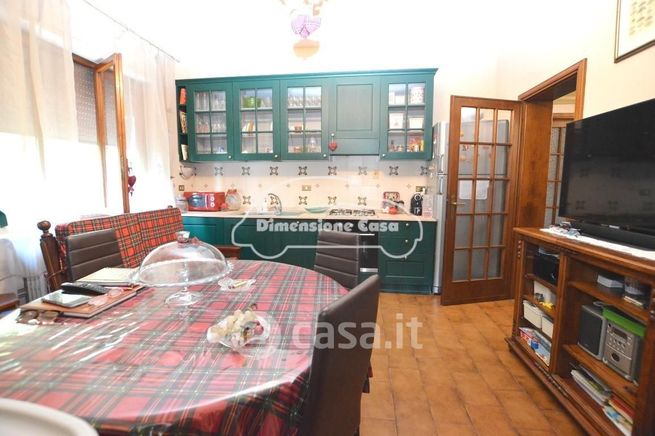 Villa in residenziale in Via Picciorana 57