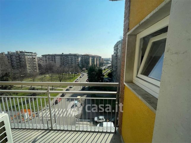 Appartamento in residenziale in Via Bari 8