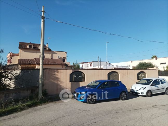 Casa indipendente in residenziale in campana 2