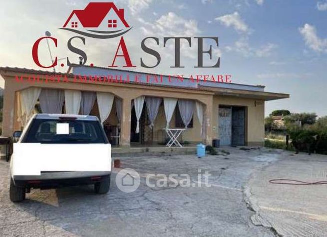 Villa in residenziale in 