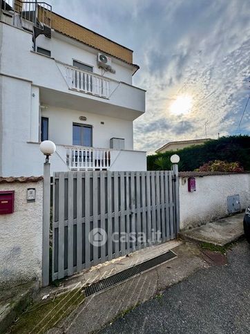 Appartamento in residenziale in Via Adria