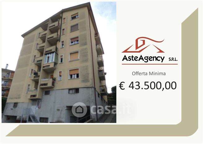Appartamento in residenziale in Via del Castano 10