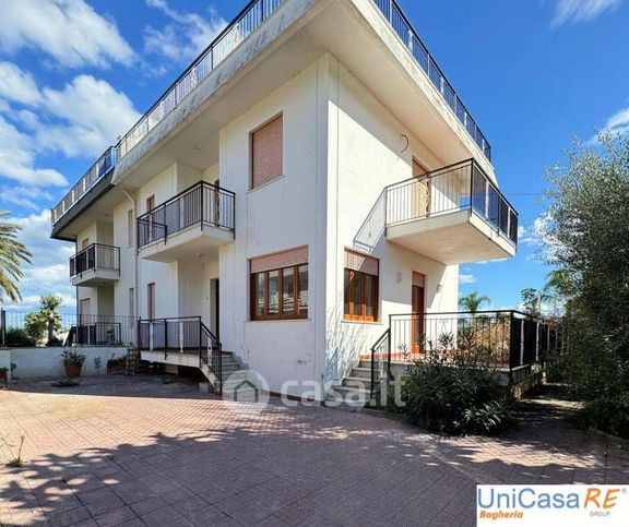 Villa in residenziale in Contrada Stazzone 48