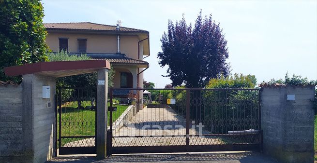 Casa bi/trifamiliare in residenziale in Via Gasgnoli 97