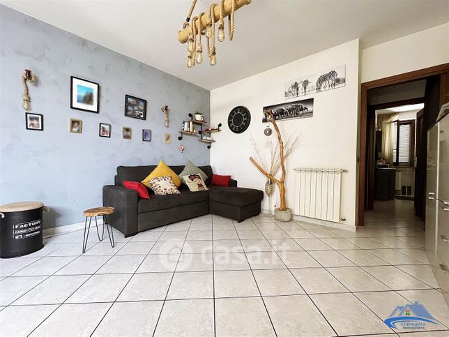 Appartamento in residenziale in Via Tre Venezie 16