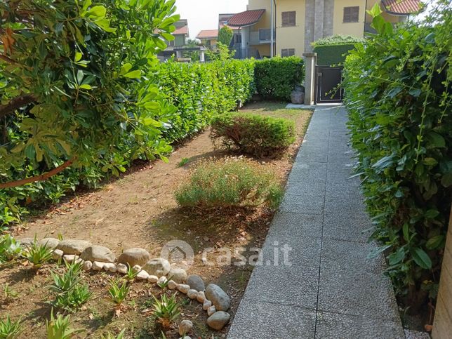Appartamento in residenziale in Via Murere e Bettolino