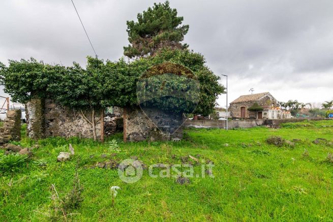 Terreno agricolo in commerciale in Via Cimitero Santa Lucia