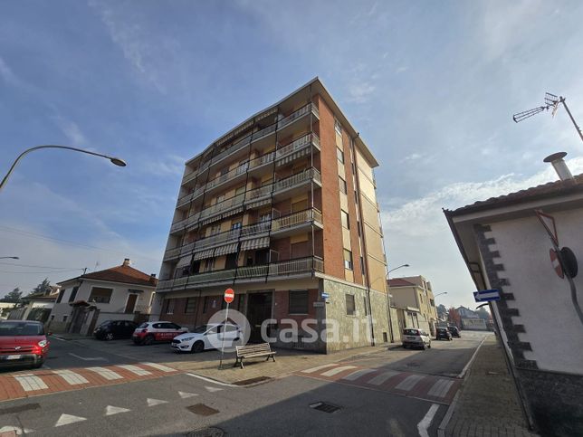 Appartamento in residenziale in Via Monviso