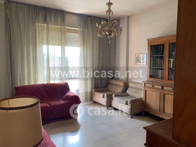 Appartamento in residenziale in Via Felice Orsini