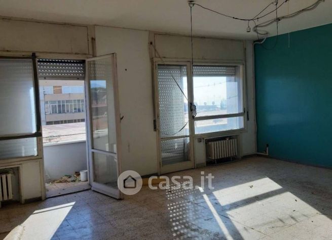 Appartamento in residenziale in Via Alessandro Manzoni 131