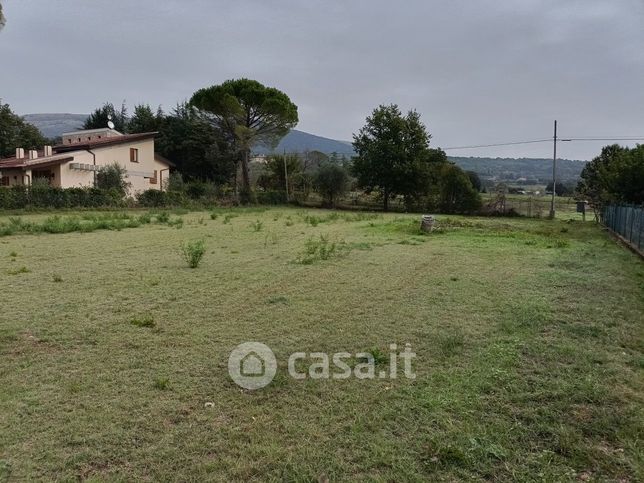 Terreno edificabile in residenziale in Strada Cenerente - Colle Umberto