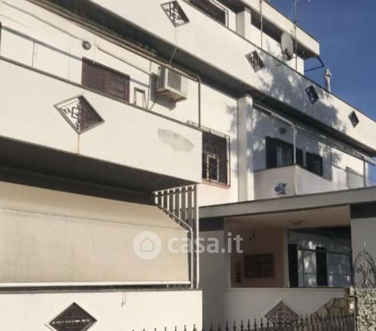 Appartamento in residenziale in Via Ilio