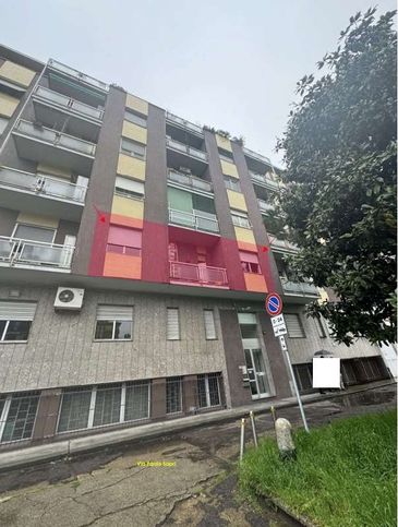 Appartamento in residenziale in Via Sapri 14