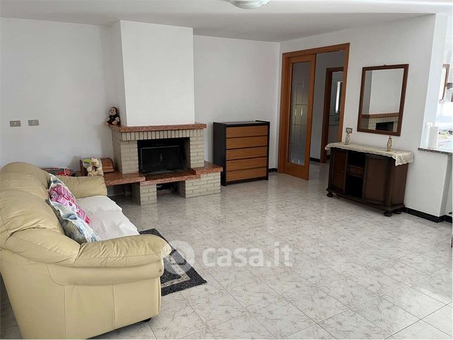 Appartamento in residenziale in Via Ancona 109 -99