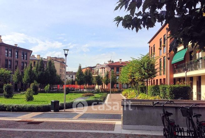 Appartamento in residenziale in Alzaia Naviglio Pavese 20