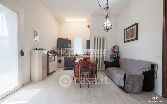 Casa indipendente in residenziale in Viale dei Lecci