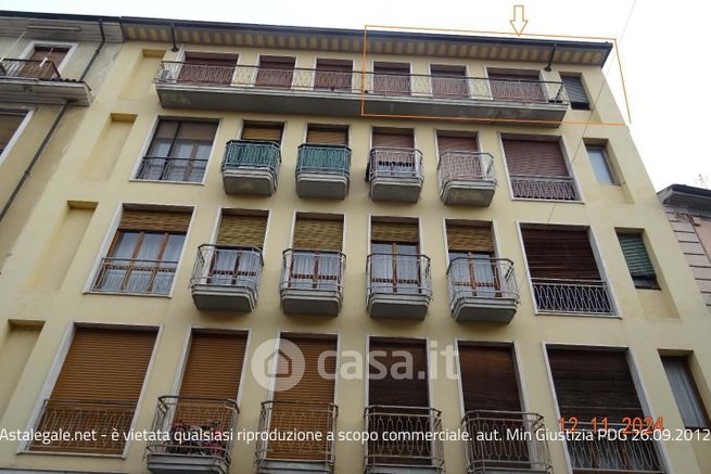 Casa indipendente in residenziale in Via Giovanni Plana 87