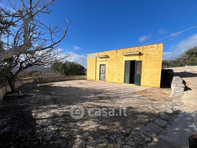 Villa in residenziale in Contrada Canale di Pirro