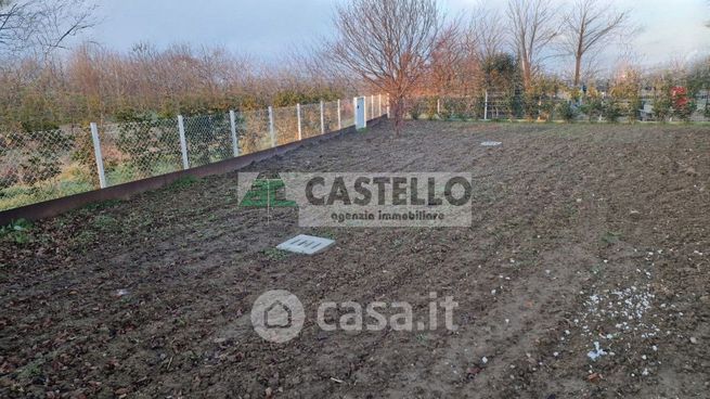 Terreno edificabile in residenziale in Via Caltana