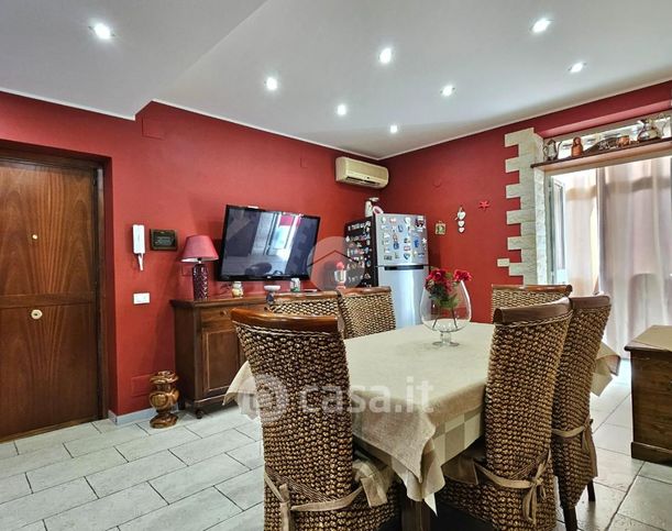 Appartamento in residenziale in Via Antonio Raccuglia 21