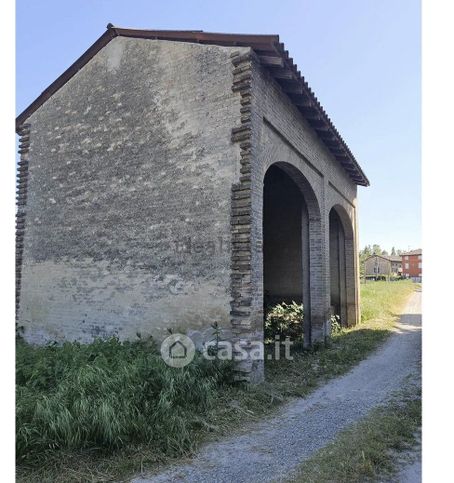 Rustico/casale in residenziale in 