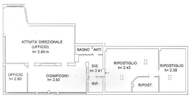 Ufficio in commerciale in 