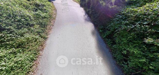 Capannone in commerciale in Via del Tiro a Segno