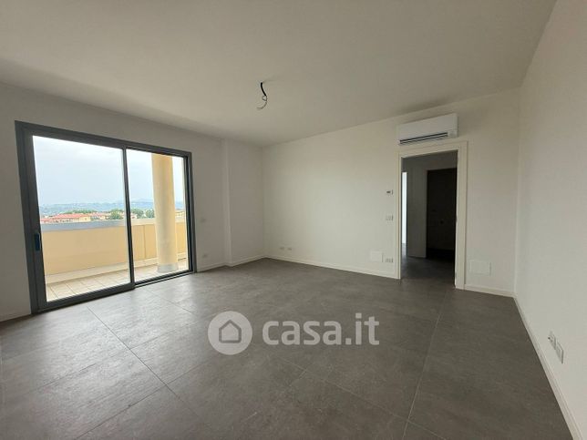Appartamento in residenziale in Viale Francesco Crispi
