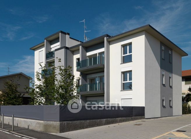 Appartamento in residenziale in Via L. V. dell'Orto 22