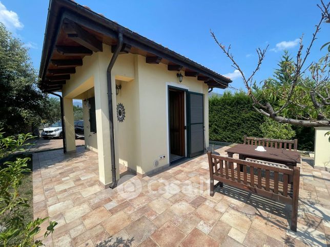 Casa indipendente in residenziale in Regione Massaretti