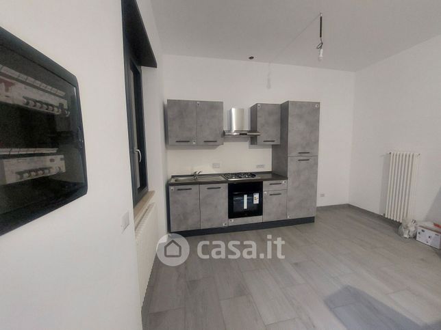 Casa bi/trifamiliare in residenziale in 
