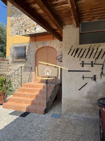 Appartamento in residenziale in Via Zanardelli 10